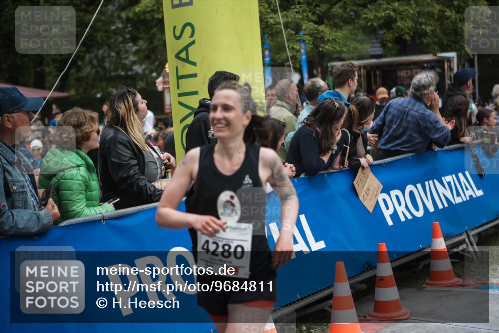 09.05.2026 - Störlauf H.Heesch http://msf.ph/oto/9684811 09.05.2026 18:55:20 Ziel 4280 meine-sportfotos.de