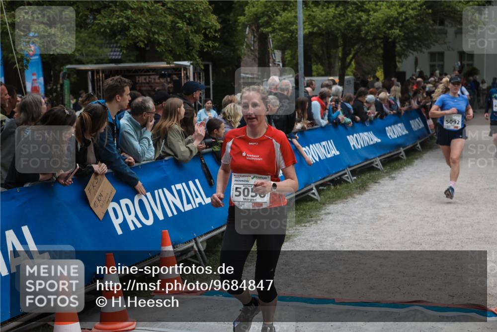 09.05.2026 - Störlauf H.Heesch http://msf.ph/oto/9684847 09.05.2026 18:55:58 Ziel 10, 5053, 5092 meine-sportfotos.de