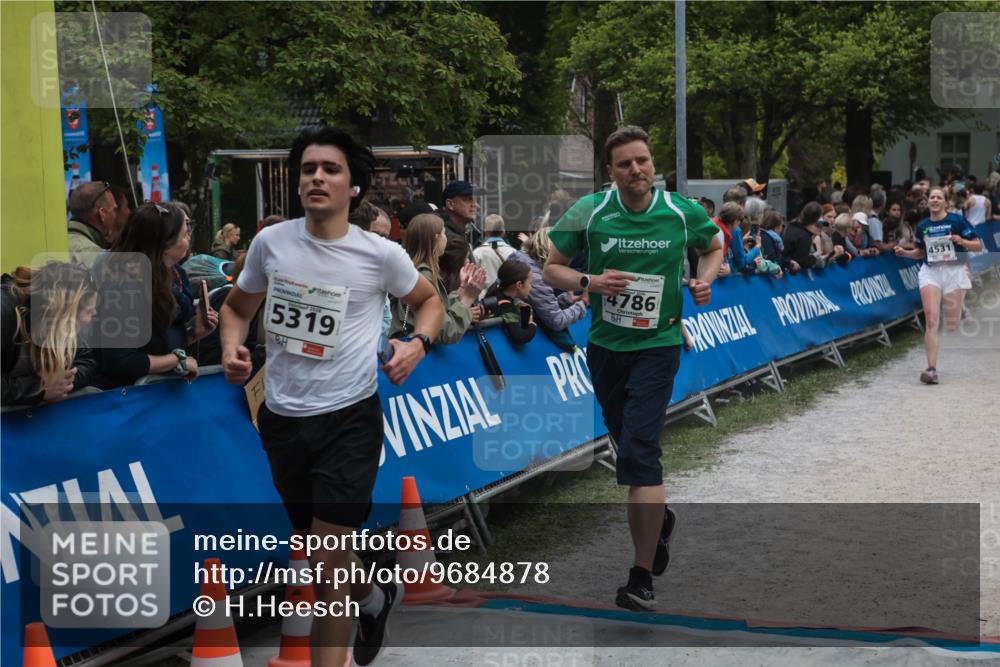 09.05.2026 - Störlauf H.Heesch http://msf.ph/oto/9684878 09.05.2026 18:56:21 Ziel 4531, 4786, 5319 meine-sportfotos.de