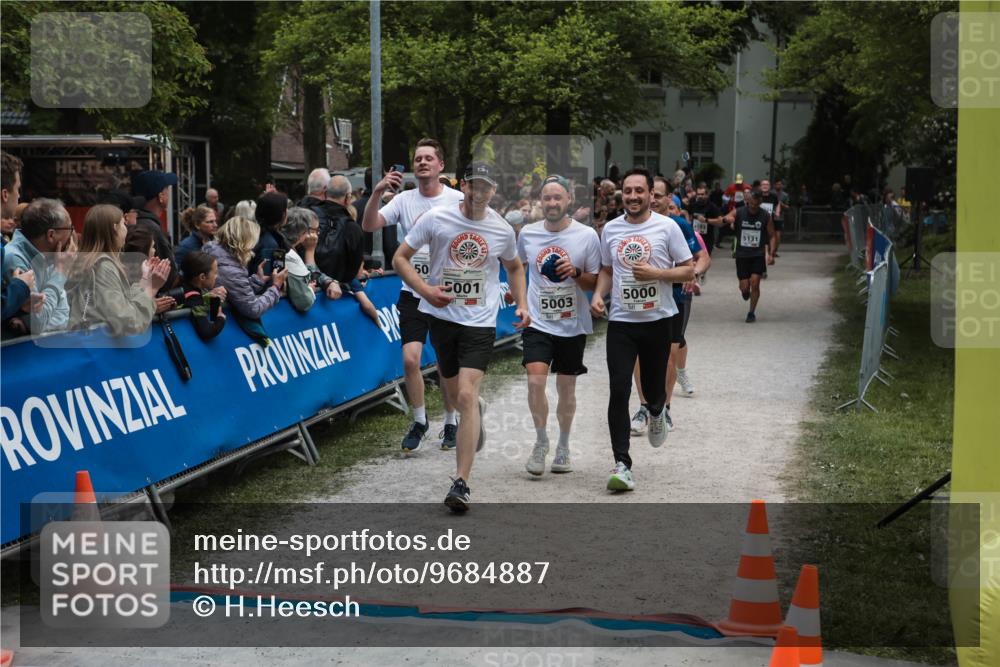 09.05.2026 - Störlauf H.Heesch http://msf.ph/oto/9684887 09.05.2026 18:56:30 Ziel 5131, 50, 5001, 5003, 5000 meine-sportfotos.de