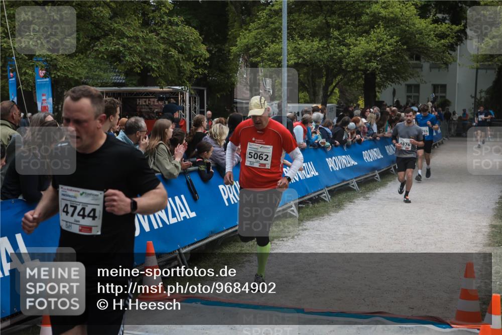 09.05.2026 - Störlauf H.Heesch http://msf.ph/oto/9684902 09.05.2026 18:56:38 Ziel 04821, 9560, 013, 4744, 5062, 4876, 265 meine-sportfotos.de