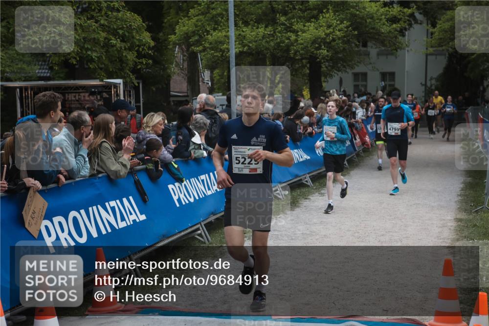 09.05.2026 - Störlauf H.Heesch http://msf.ph/oto/9684913 09.05.2026 18:56:48 Ziel 156, 5229, 4799 meine-sportfotos.de
