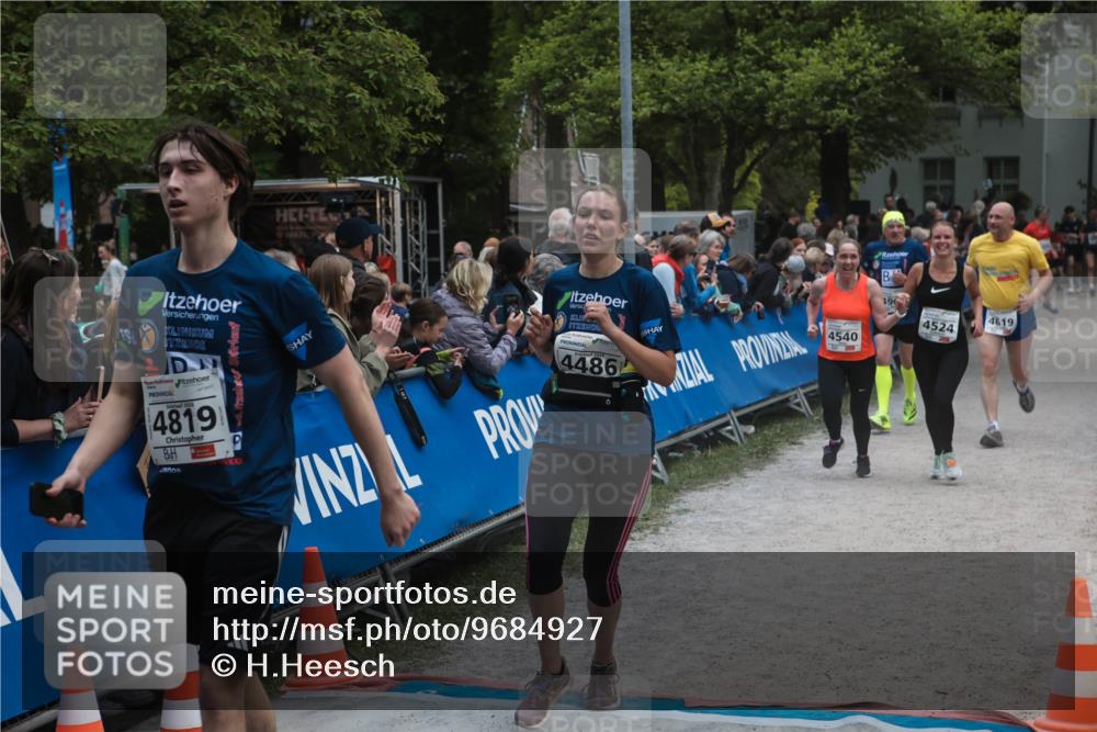 09.05.2026 - Störlauf H.Heesch http://msf.ph/oto/9684927 09.05.2026 18:56:55 Ziel 0462498, 4819, 4486, 4540, 196, 4619, 4524 meine-sportfotos.de