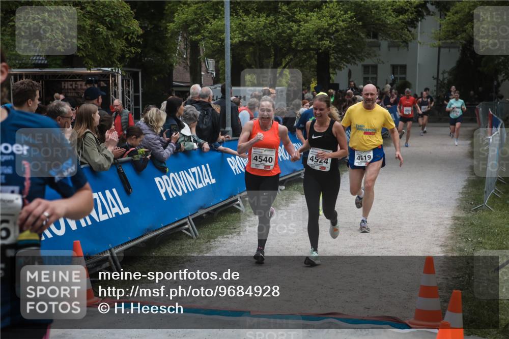 09.05.2026 - Störlauf H.Heesch http://msf.ph/oto/9684928 09.05.2026 18:56:56 Ziel 04824, 99, 4540, 4524, 4619, 5059 meine-sportfotos.de