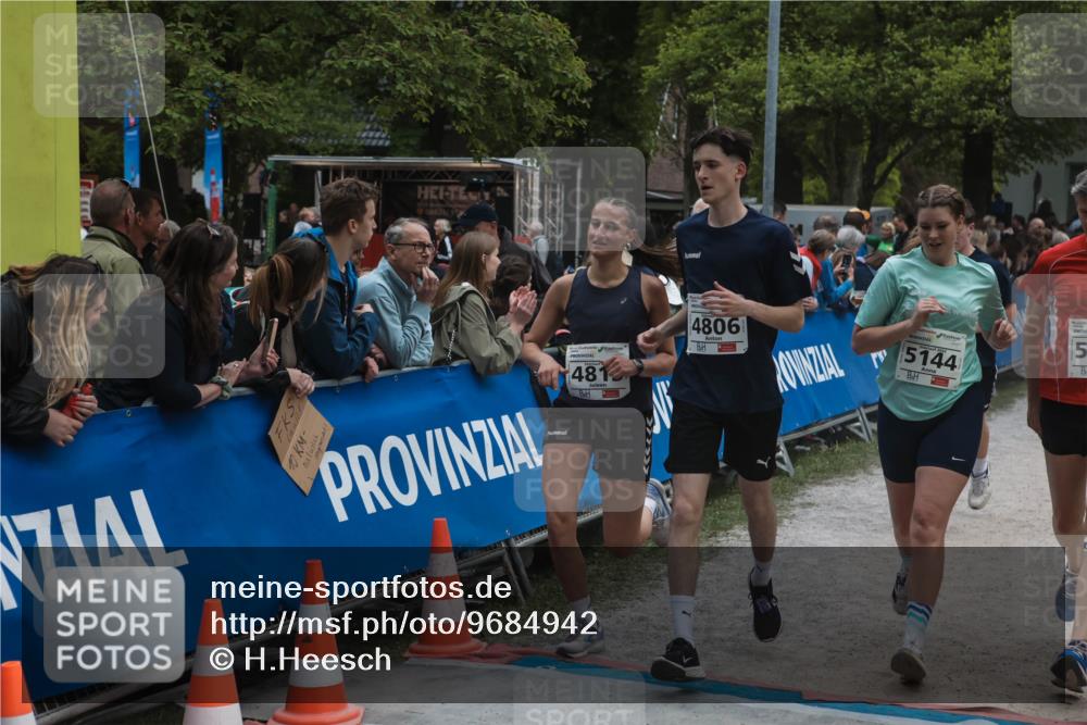 09.05.2026 - Störlauf H.Heesch http://msf.ph/oto/9684942 09.05.2026 18:57:03 Ziel 08823927, 481, 4806, 5144, 5 meine-sportfotos.de