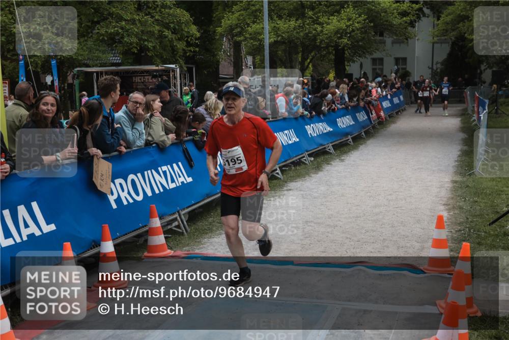 09.05.2026 - Störlauf H.Heesch http://msf.ph/oto/9684947 09.05.2026 18:57:09 Ziel 04821, 9580, 195 meine-sportfotos.de