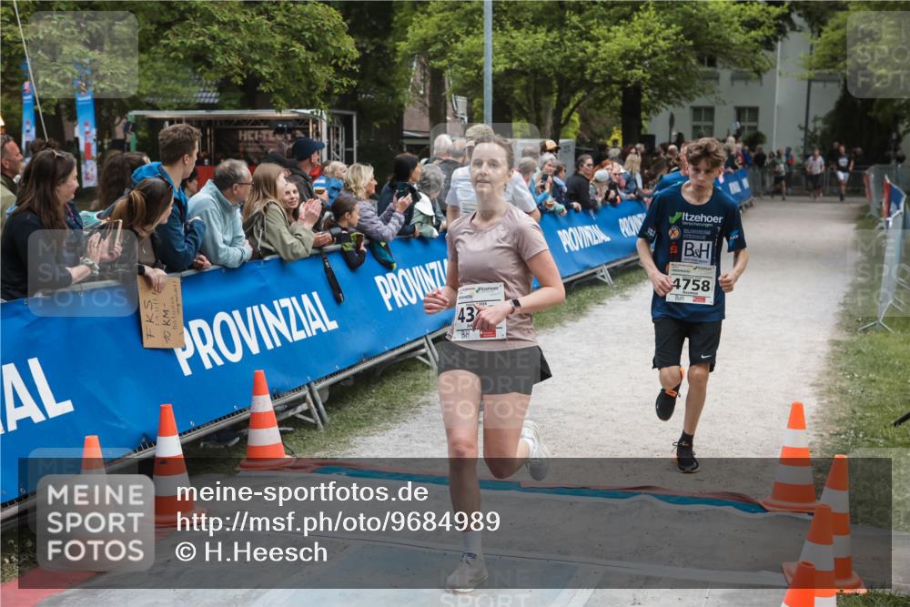 09.05.2026 - Störlauf H.Heesch http://msf.ph/oto/9684989 09.05.2026 18:57:40 Ziel 10, 43, 2026, 4758 meine-sportfotos.de
