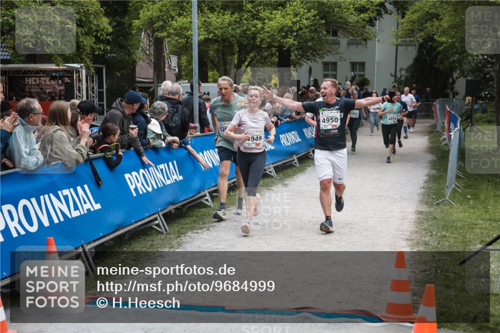 09.05.2026 - Störlauf H.Heesch http://msf.ph/oto/9684999 09.05.2026 18:57:52 Ziel 04821, 9560, 52, 4949, 4950, 5022, 4474 meine-sportfotos.de
