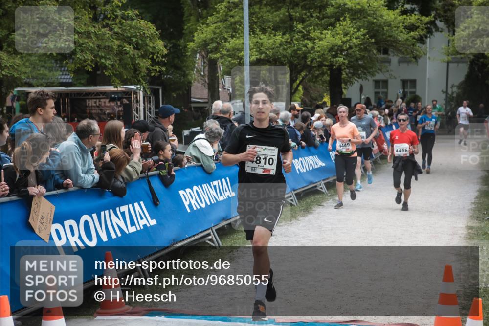 09.05.2026 - Störlauf H.Heesch http://msf.ph/oto/9685055 09.05.2026 18:58:28 Ziel 10, 08821, 810, 4449, 4466 meine-sportfotos.de