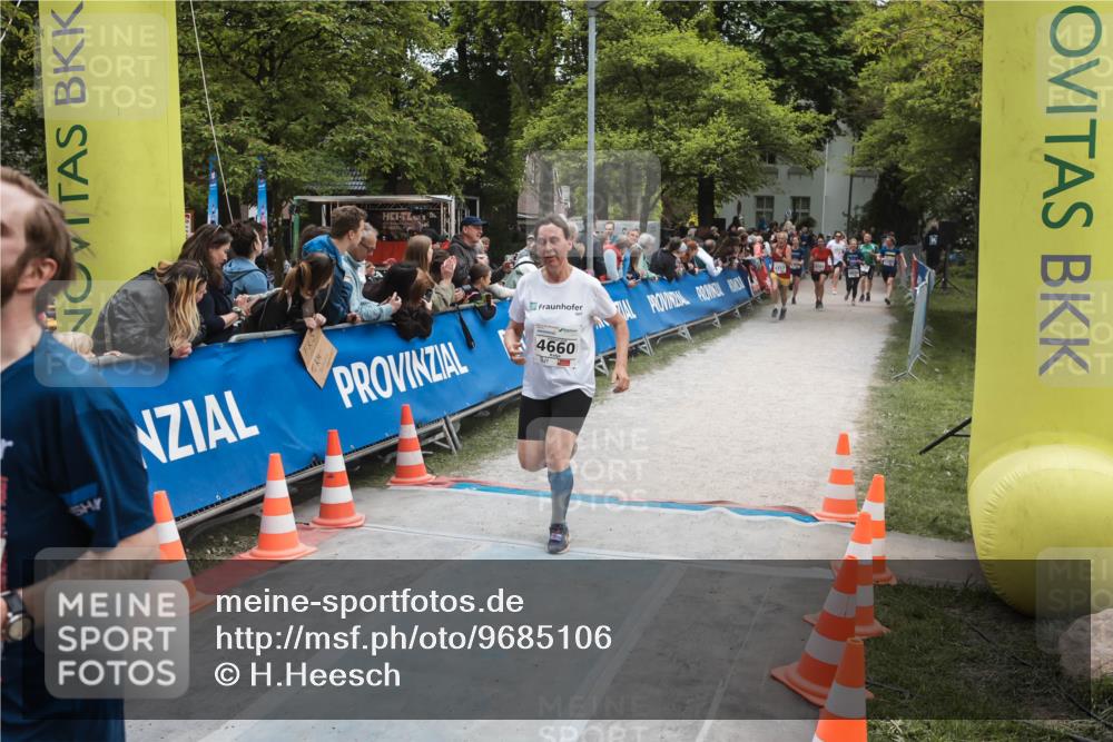 09.05.2026 - Störlauf H.Heesch http://msf.ph/oto/9685106 09.05.2026 18:58:59 Ziel 4660 meine-sportfotos.de