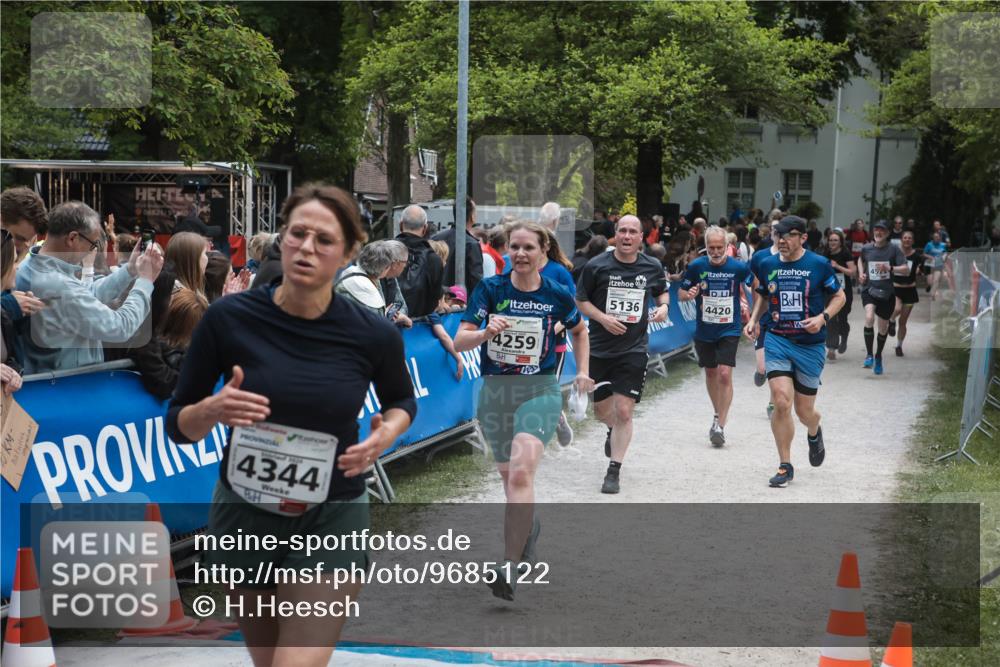 09.05.2026 - Störlauf H.Heesch http://msf.ph/oto/9685122 09.05.2026 18:59:12 Ziel 04821, 9560, 4344, 4259, 5136, 4420, 452 meine-sportfotos.de