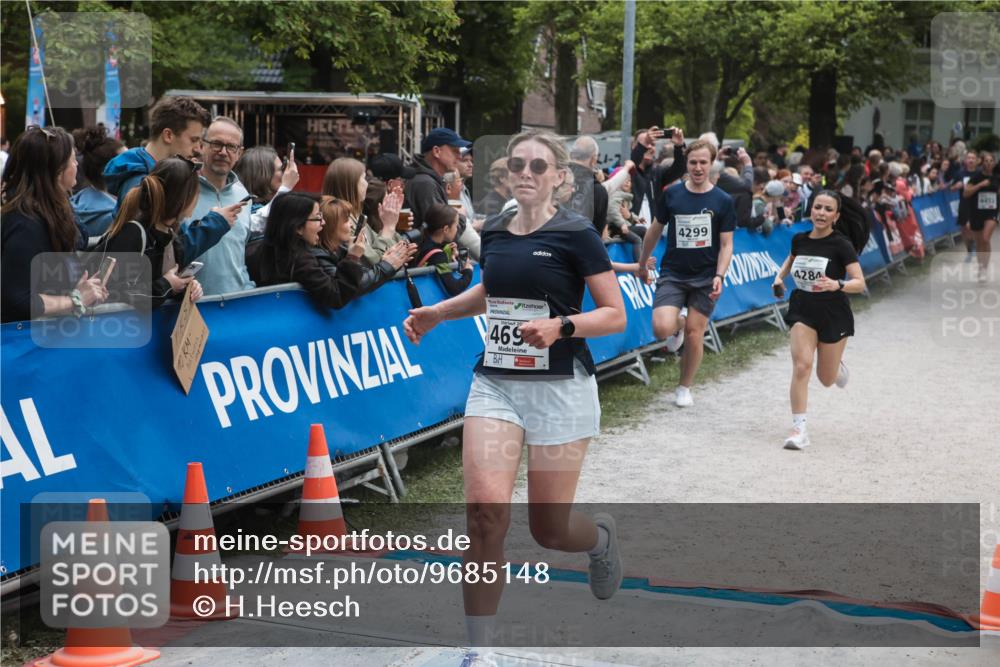 09.05.2026 - Störlauf H.Heesch http://msf.ph/oto/9685148 09.05.2026 18:59:28 Ziel 41, 2, 469, 4299, 4284 meine-sportfotos.de