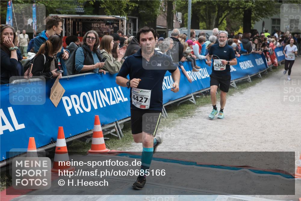 09.05.2026 - Störlauf H.Heesch http://msf.ph/oto/9685166 09.05.2026 18:59:38 Ziel 10, 4427, 4360, 4853 meine-sportfotos.de