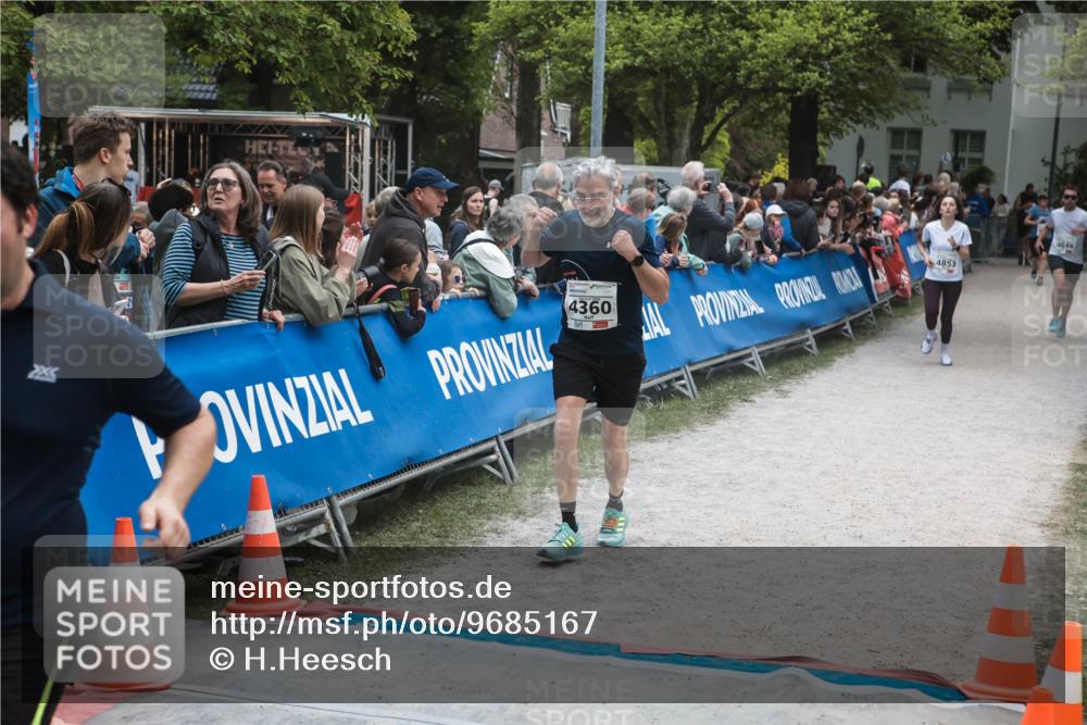 09.05.2026 - Störlauf H.Heesch http://msf.ph/oto/9685167 09.05.2026 18:59:39 Ziel 2235, 4360, 4853, 4646 meine-sportfotos.de