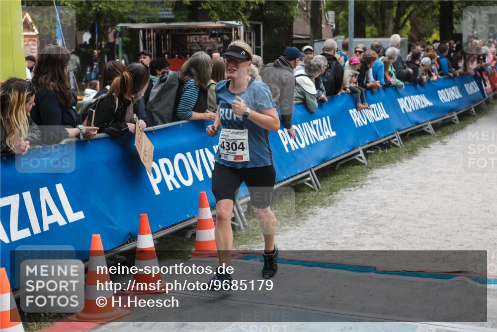 09.05.2026 - Störlauf H.Heesch http://msf.ph/oto/9685179 09.05.2026 18:59:49 Ziel 4304 meine-sportfotos.de
