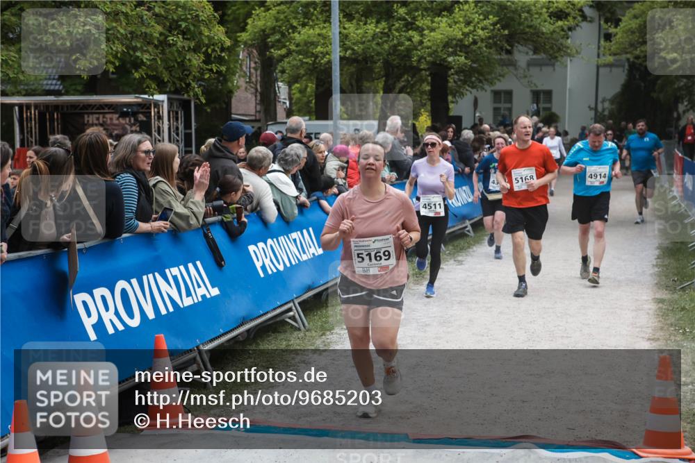 09.05.2026 - Störlauf H.Heesch http://msf.ph/oto/9685203 09.05.2026 19:00:15 Ziel 5169, 5168, 4914, 4511 meine-sportfotos.de