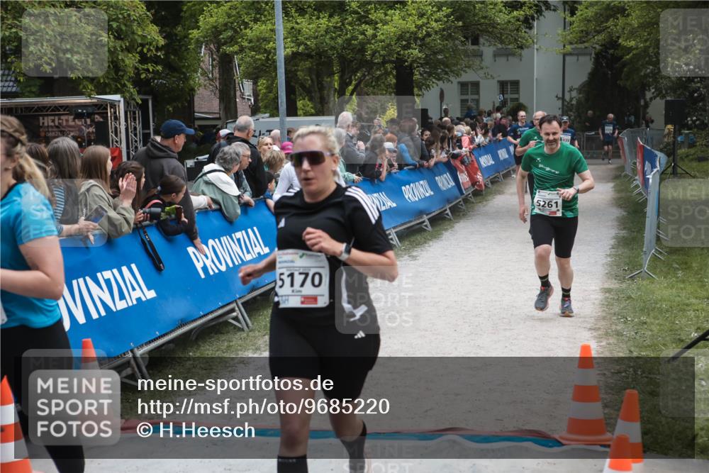 09.05.2026 - Störlauf H.Heesch http://msf.ph/oto/9685220 09.05.2026 19:00:25 Ziel 04821, 95, 80, 5170, 5261, 933 meine-sportfotos.de