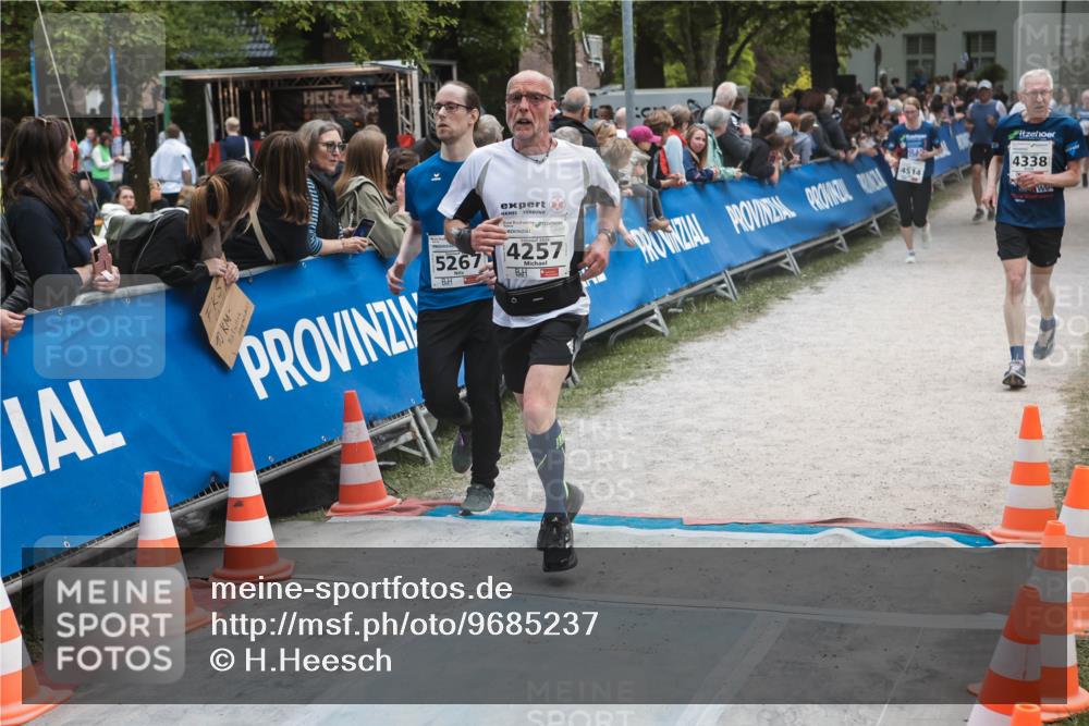 09.05.2026 - Störlauf H.Heesch http://msf.ph/oto/9685237 09.05.2026 19:00:36 Ziel 4257, 5267, 4514, 4338 meine-sportfotos.de