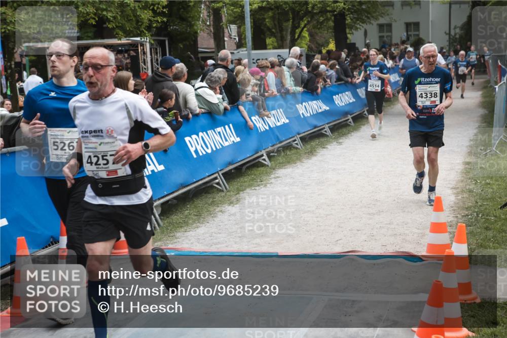 09.05.2026 - Störlauf H.Heesch http://msf.ph/oto/9685239 09.05.2026 19:00:36 Ziel 526, 425, 0, 4514, 4338 meine-sportfotos.de