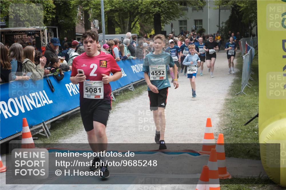 09.05.2026 - Störlauf H.Heesch http://msf.ph/oto/9685248 09.05.2026 19:00:45 Ziel 2462, 2, 5081, 4552, 4640, 4642, 4948, 4832, 494, 4564 meine-sportfotos.de