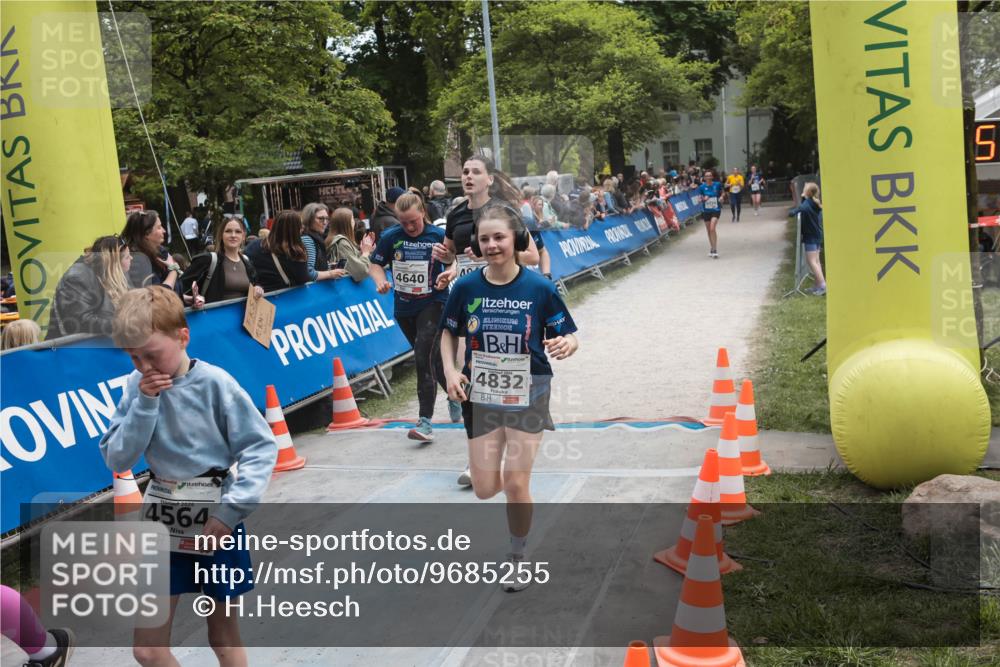 09.05.2026 - Störlauf H.Heesch http://msf.ph/oto/9685255 09.05.2026 19:00:50 Ziel 4564, 4640, 4832, 0 meine-sportfotos.de