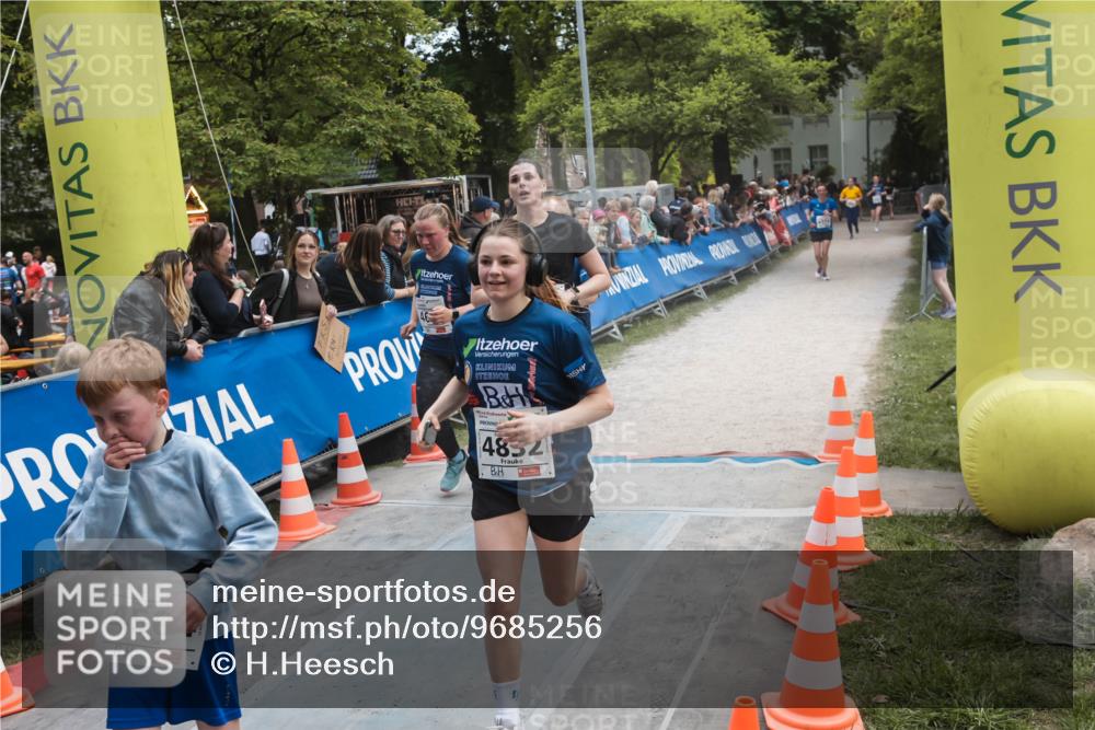 09.05.2026 - Störlauf H.Heesch http://msf.ph/oto/9685256 09.05.2026 19:00:50 Ziel 4852, 4564, 0 meine-sportfotos.de