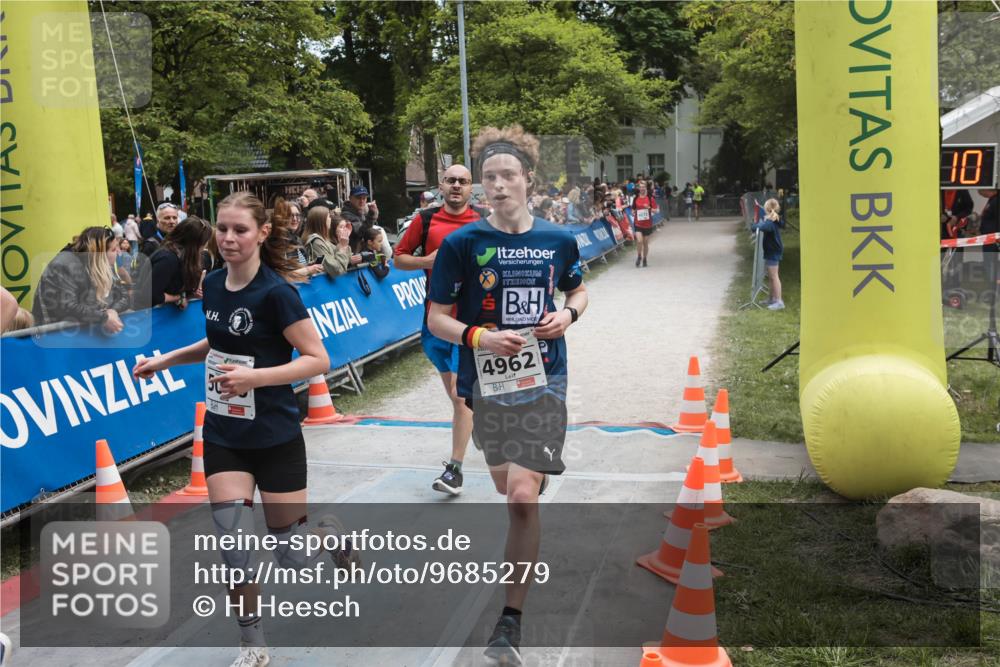 09.05.2026 - Störlauf H.Heesch http://msf.ph/oto/9685279 09.05.2026 19:01:07 Ziel 4962, 10 meine-sportfotos.de