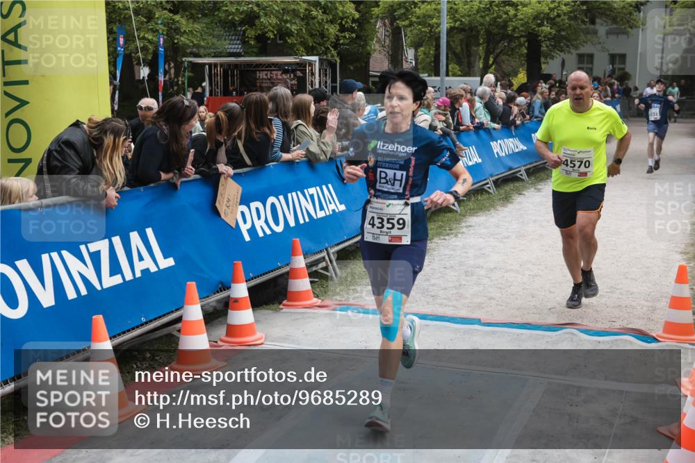 09.05.2026 - Störlauf H.Heesch http://msf.ph/oto/9685289 09.05.2026 19:01:19 Ziel 4570, 4359, 1332 meine-sportfotos.de