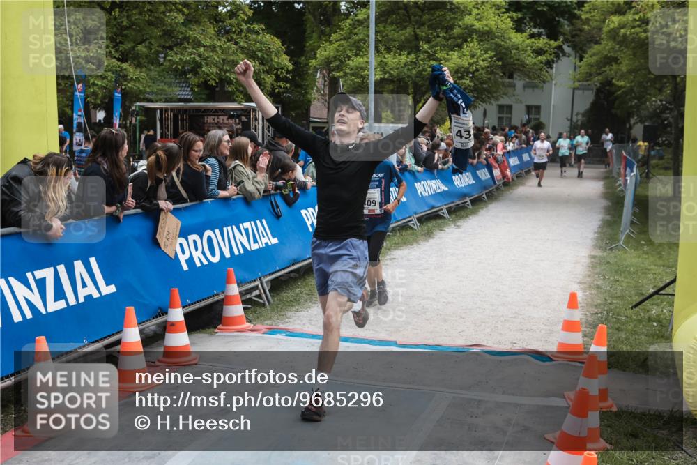 09.05.2026 - Störlauf H.Heesch http://msf.ph/oto/9685296 09.05.2026 19:01:22 Ziel 09, 43 meine-sportfotos.de
