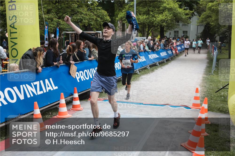 09.05.2026 - Störlauf H.Heesch http://msf.ph/oto/9685297 09.05.2026 19:01:23 Ziel 4409 meine-sportfotos.de