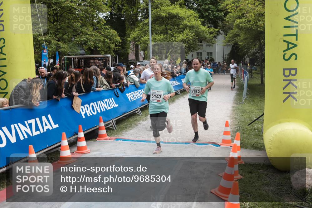 09.05.2026 - Störlauf H.Heesch http://msf.ph/oto/9685304 09.05.2026 19:01:30 Ziel 5147, 5152 meine-sportfotos.de