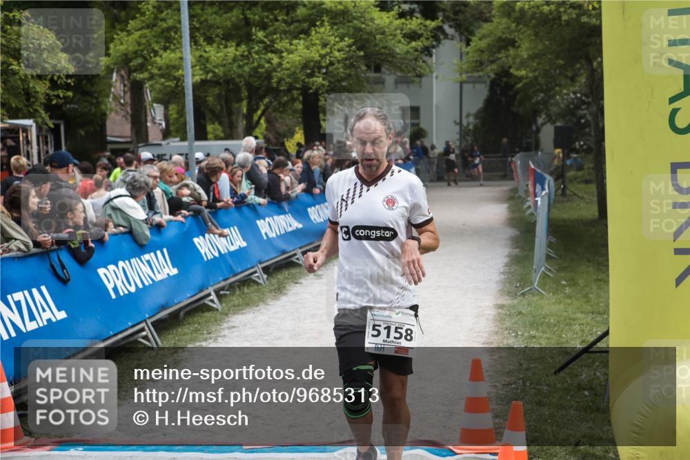 09.05.2026 - Störlauf H.Heesch http://msf.ph/oto/9685313 09.05.2026 19:01:35 Ziel 5158 meine-sportfotos.de