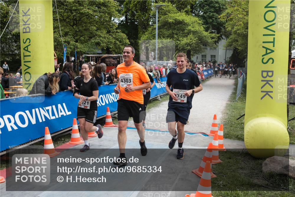 09.05.2026 - Störlauf H.Heesch http://msf.ph/oto/9685334 09.05.2026 19:02:01 Ziel 4303, 8, 749 meine-sportfotos.de