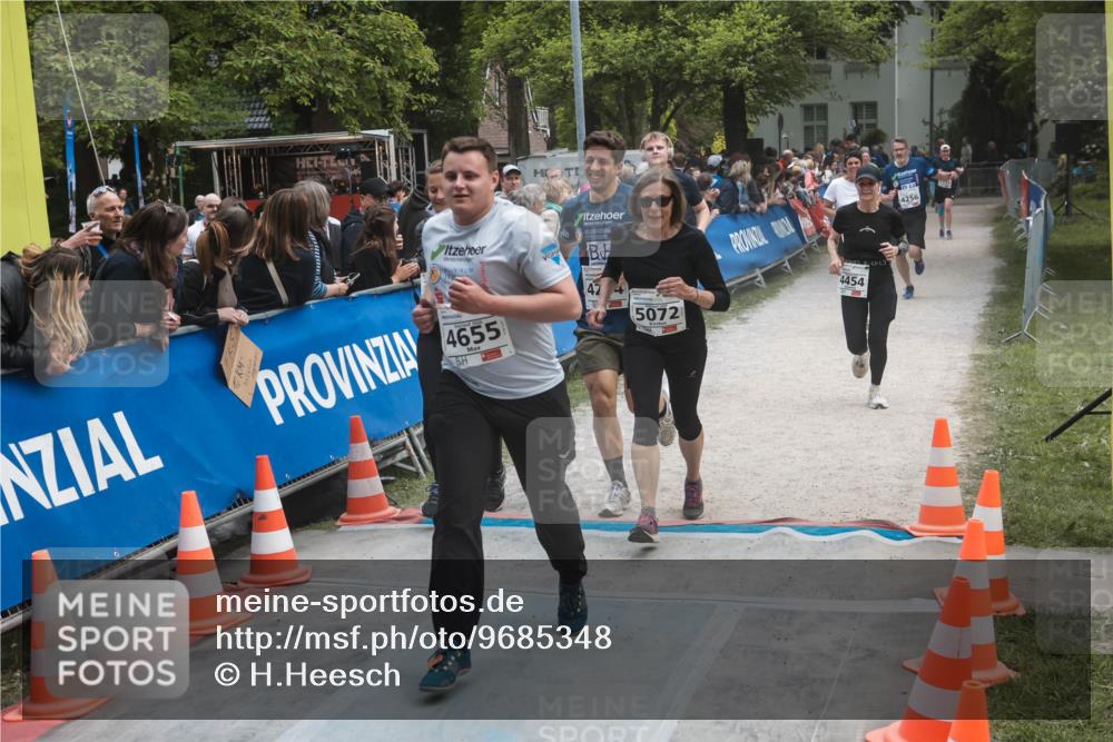 09.05.2026 - Störlauf H.Heesch http://msf.ph/oto/9685348 09.05.2026 19:02:11 Ziel 4655, 42, 5072, 4454, 4256 meine-sportfotos.de