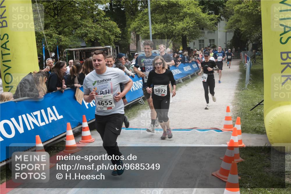 09.05.2026 - Störlauf H.Heesch http://msf.ph/oto/9685349 09.05.2026 19:02:11 Ziel 4655, 5072, 454, 4256 meine-sportfotos.de