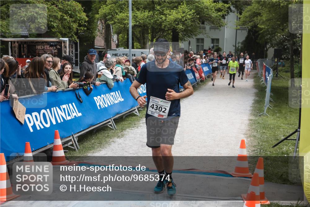 09.05.2026 - Störlauf H.Heesch http://msf.ph/oto/9685374 09.05.2026 19:02:31 Ziel 4302, 4421 meine-sportfotos.de