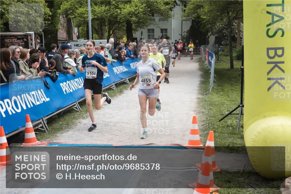 09.05.2026 - Störlauf H.Heesch http://msf.ph/oto/9685378 09.05.2026 19:02:36 Ziel 04821495950, 4855, 5104, 4795, 4322 meine-sportfotos.de