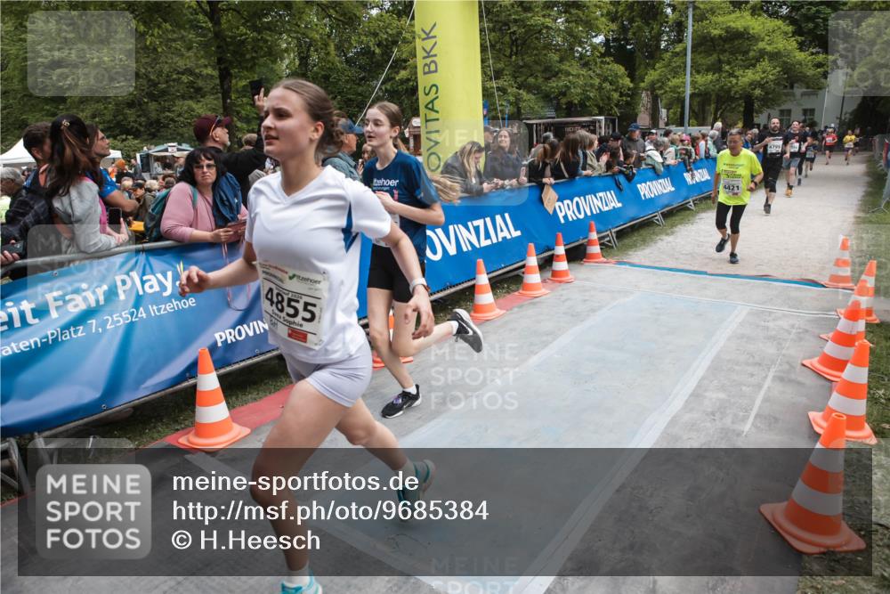 09.05.2026 - Störlauf H.Heesch http://msf.ph/oto/9685384 09.05.2026 19:02:37 Ziel 7, 25524, 4855, 4421, 4795, 4795 meine-sportfotos.de