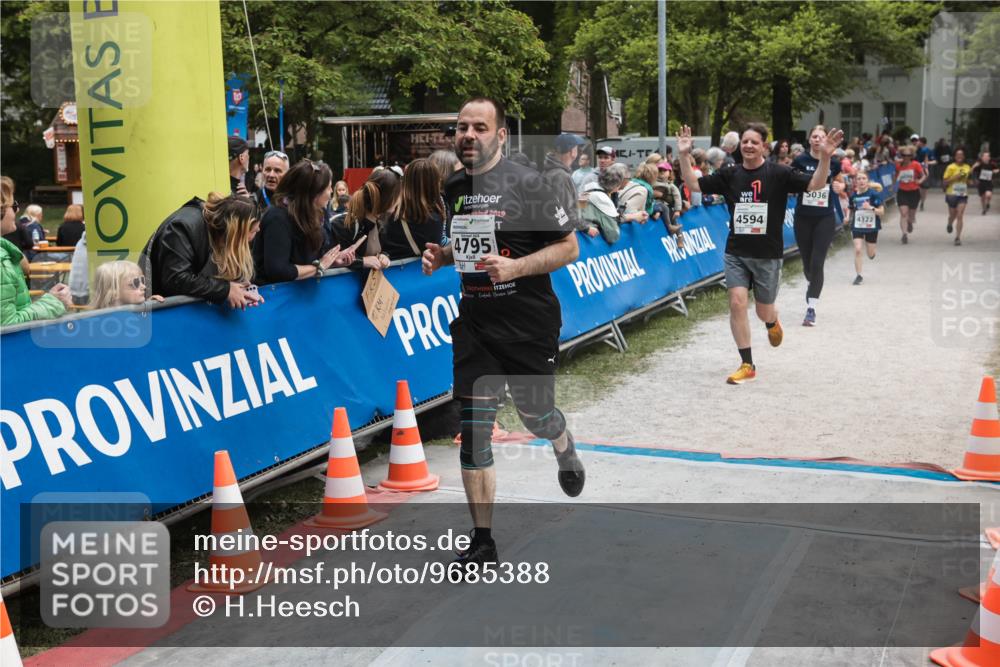 09.05.2026 - Störlauf H.Heesch http://msf.ph/oto/9685388 09.05.2026 19:02:40 Ziel 2019, 4795, 4594, 5036, 4322 meine-sportfotos.de