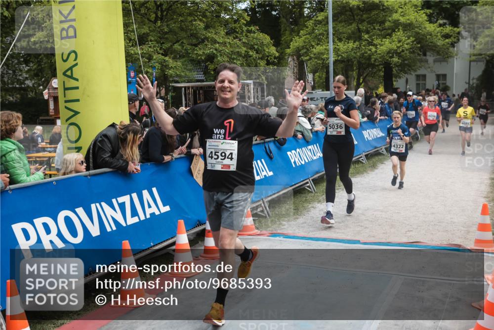 09.05.2026 - Störlauf H.Heesch http://msf.ph/oto/9685393 09.05.2026 19:02:42 Ziel 4594, 5036, 4322, 246, 4698, 4689 meine-sportfotos.de