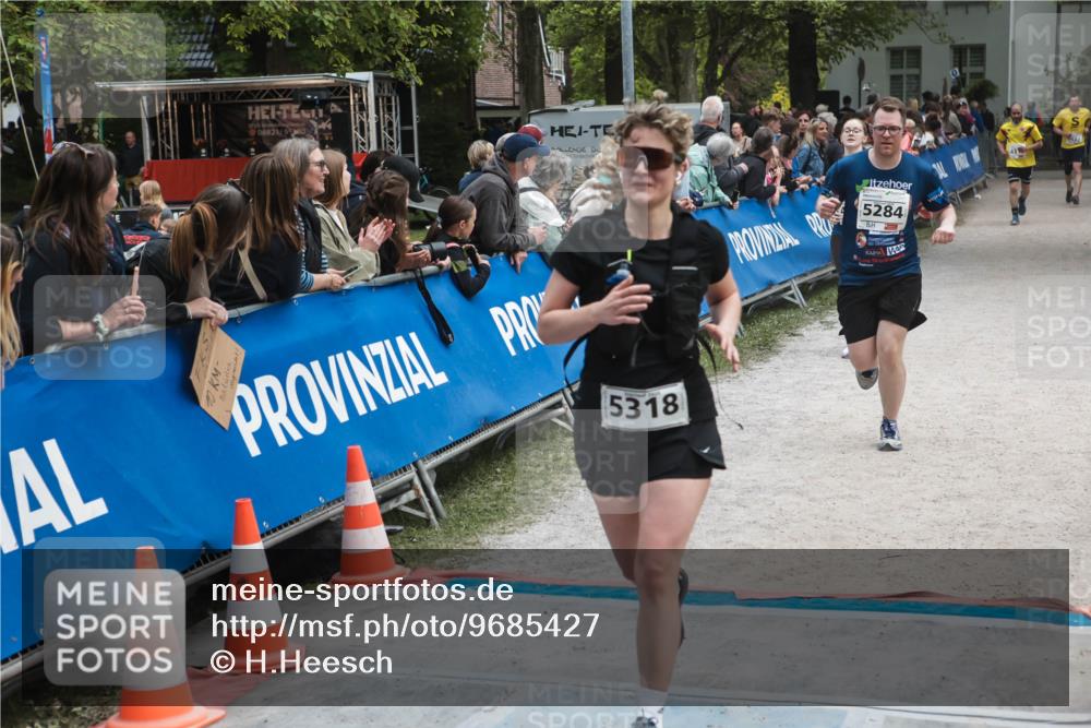 09.05.2026 - Störlauf H.Heesch http://msf.ph/oto/9685427 09.05.2026 19:03:11 Ziel 04821, 9560, 5318, 5284, 62 meine-sportfotos.de