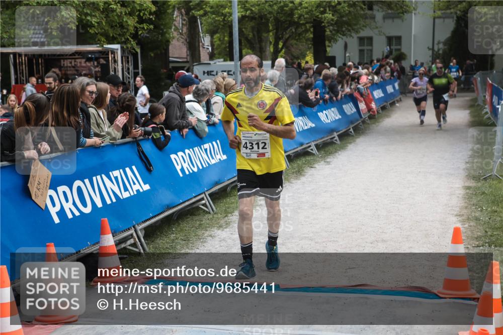09.05.2026 - Störlauf H.Heesch http://msf.ph/oto/9685441 09.05.2026 19:03:19 Ziel 4312 meine-sportfotos.de