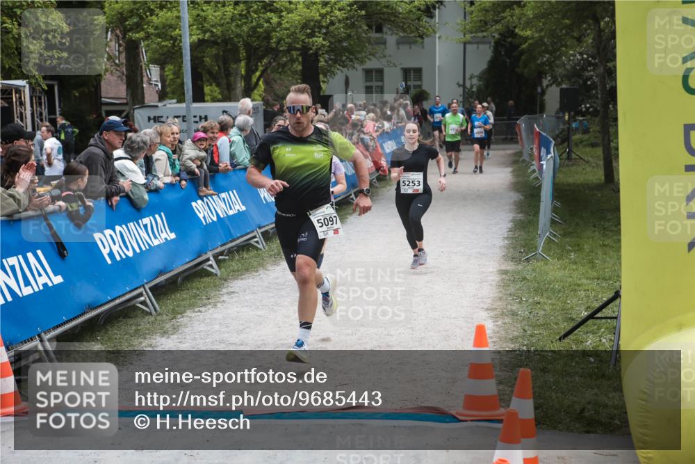 09.05.2026 - Störlauf H.Heesch http://msf.ph/oto/9685443 09.05.2026 19:03:22 Ziel 38, 5097, 5253 meine-sportfotos.de