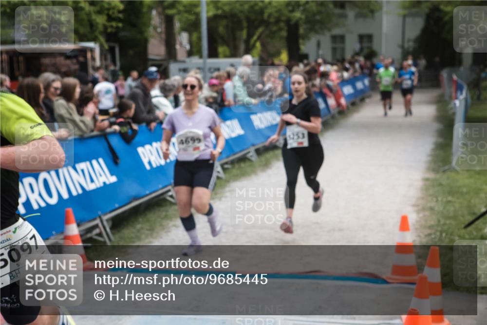 09.05.2026 - Störlauf H.Heesch http://msf.ph/oto/9685445 09.05.2026 19:03:23 Ziel 2025, 5097, 4695, 3253 meine-sportfotos.de