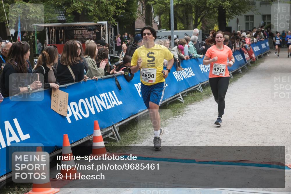 09.05.2026 - Störlauf H.Heesch http://msf.ph/oto/9685461 09.05.2026 19:03:39 Ziel 04821, 9, 4690, 4712 meine-sportfotos.de