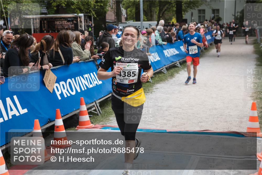 09.05.2026 - Störlauf H.Heesch http://msf.ph/oto/9685478 09.05.2026 19:03:56 Ziel 2026, 4385, 5238 meine-sportfotos.de