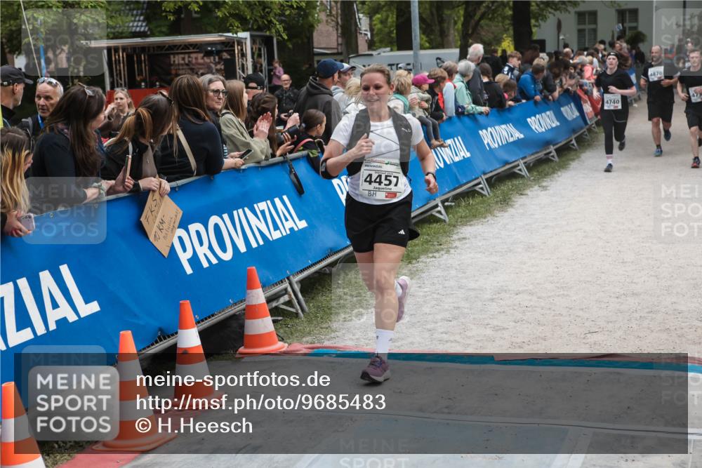 09.05.2026 - Störlauf H.Heesch http://msf.ph/oto/9685483 09.05.2026 19:04:01 Ziel 08624, 9, 4457, 4740, 4870, 473 meine-sportfotos.de