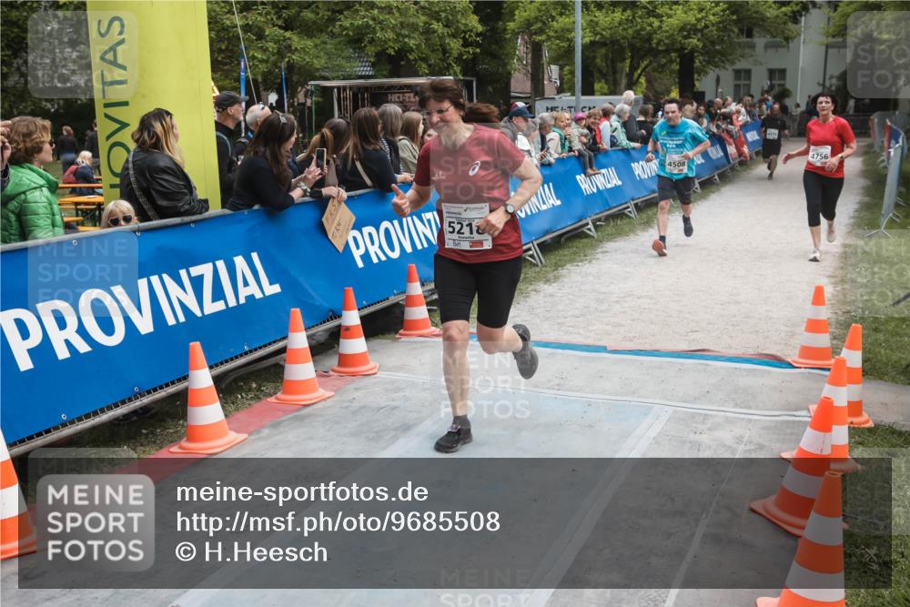 09.05.2026 - Störlauf H.Heesch http://msf.ph/oto/9685508 09.05.2026 19:04:17 Ziel 5218, 4508, 4756 meine-sportfotos.de