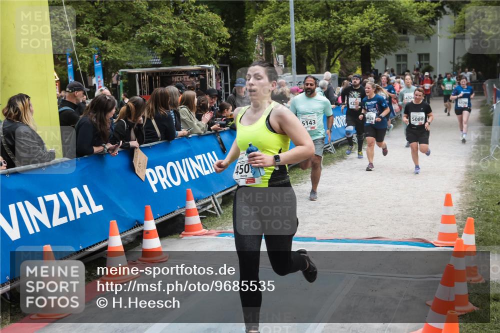 09.05.2026 - Störlauf H.Heesch http://msf.ph/oto/9685535 09.05.2026 19:04:41 Ziel 450, 5143, 42, 4426, 4324, 5080, 5128 meine-sportfotos.de