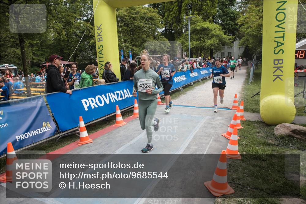 09.05.2026 - Störlauf H.Heesch http://msf.ph/oto/9685544 09.05.2026 19:04:45 Ziel 431, 4324, 5128 meine-sportfotos.de